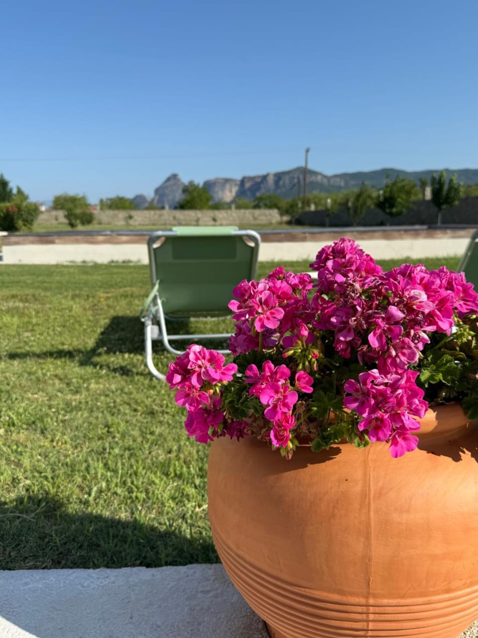 Garden, Location