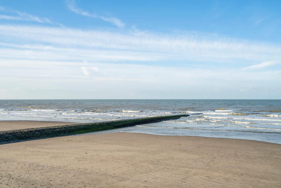 Nearby landmark, Natural landscape, Beach