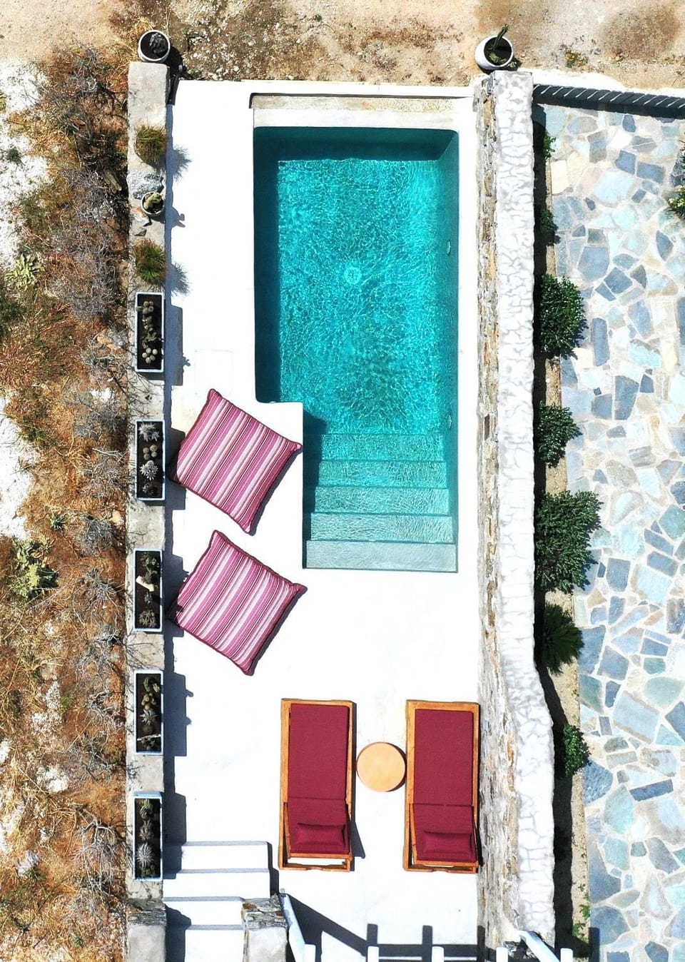 Patio, Pool view, Swimming pool, sunbed