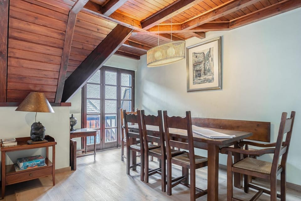 Luderna - Tríplex Nin C2 Arenho Apartment in Catalonia