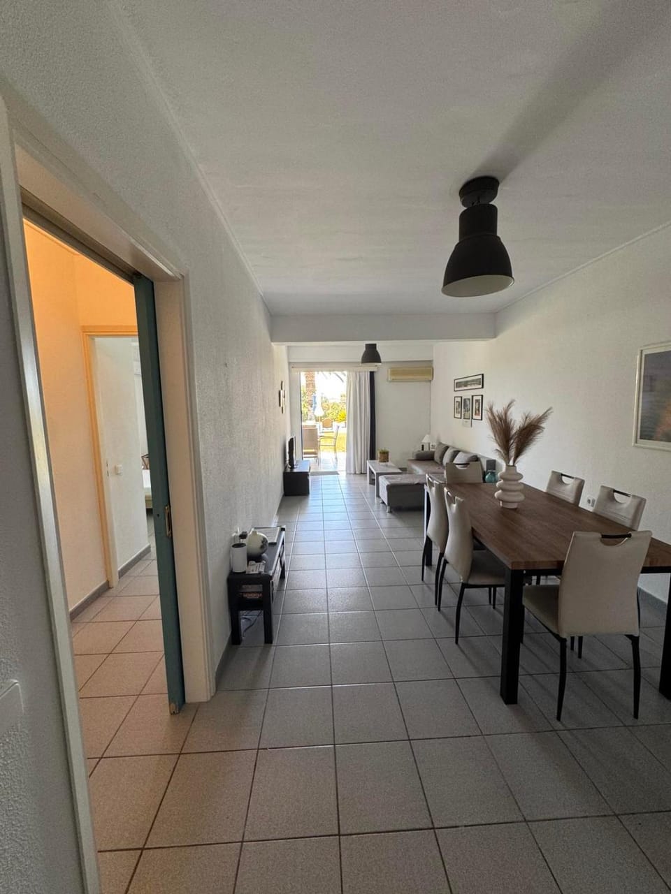 Kinetious Nisous Stylish Apt, Pool, near the Beach House in Decentralized Administration of Attica