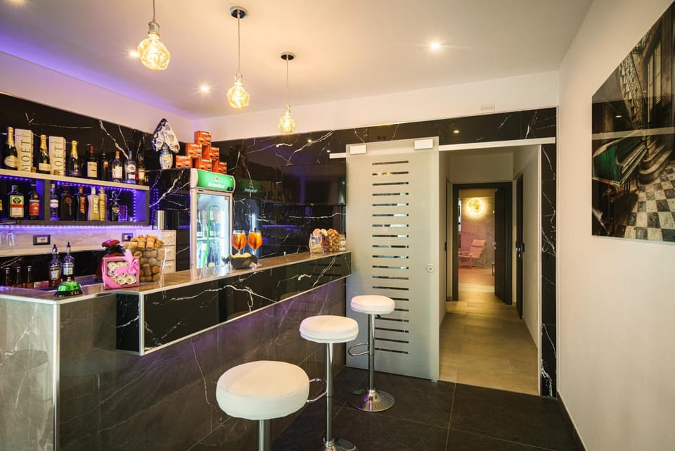 Lounge or bar