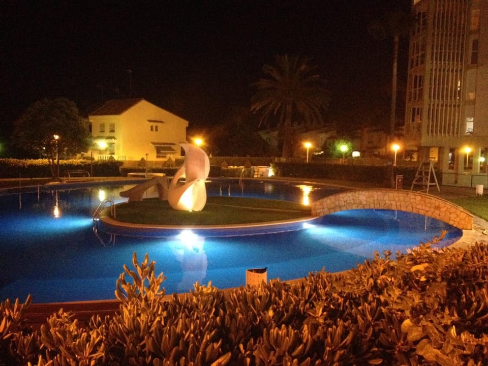 Night, Swimming pool