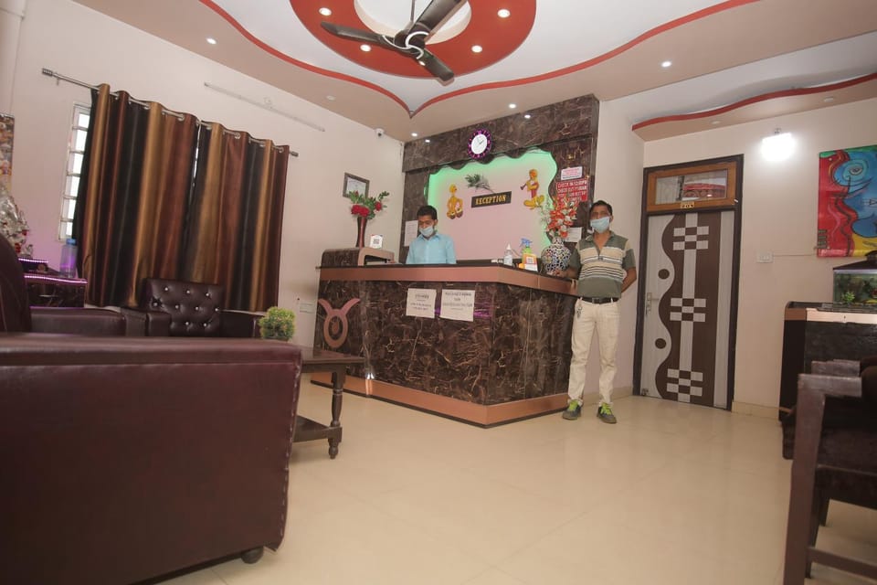 Communal lounge/ TV room, Lobby or reception, locker, locker