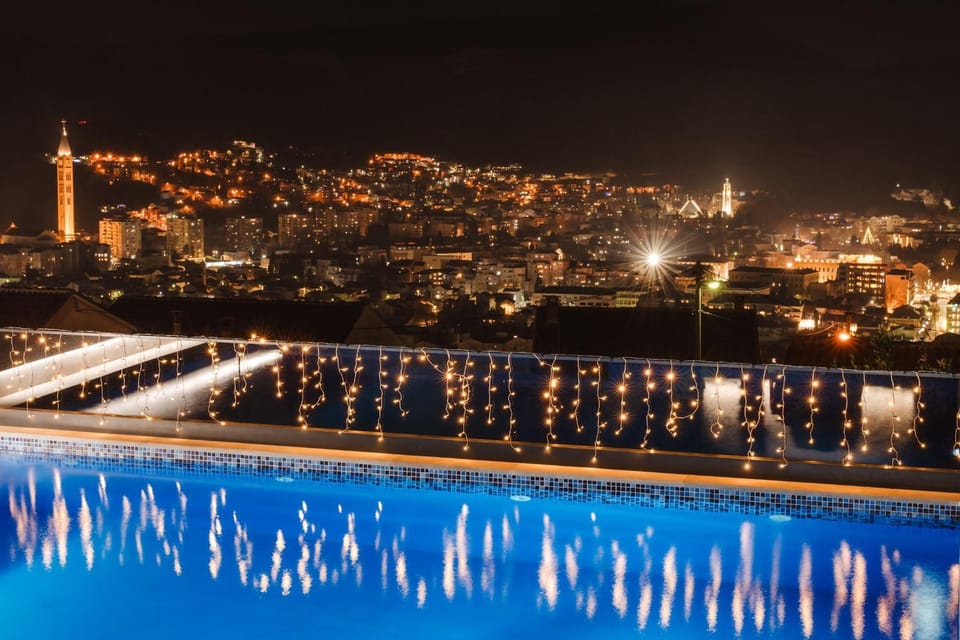 Night, Swimming pool