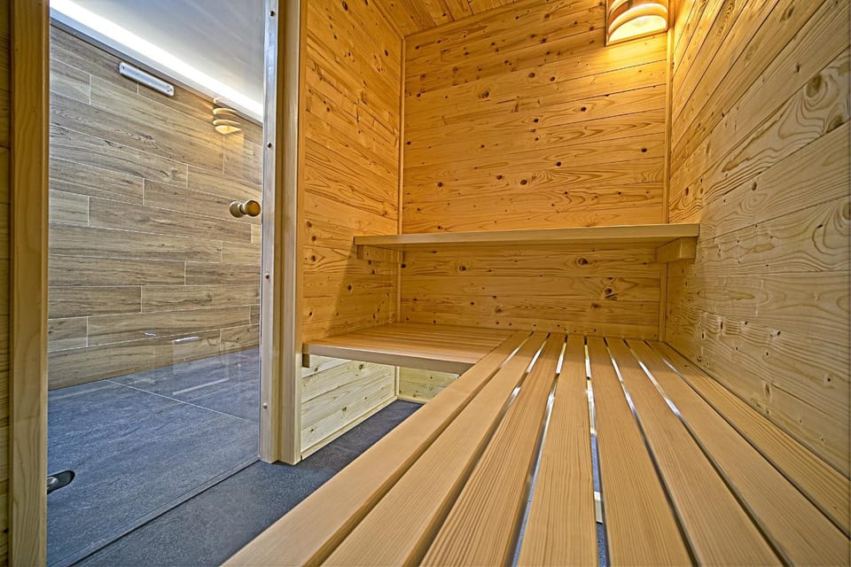 Sauna, Spa and wellness centre/facilities