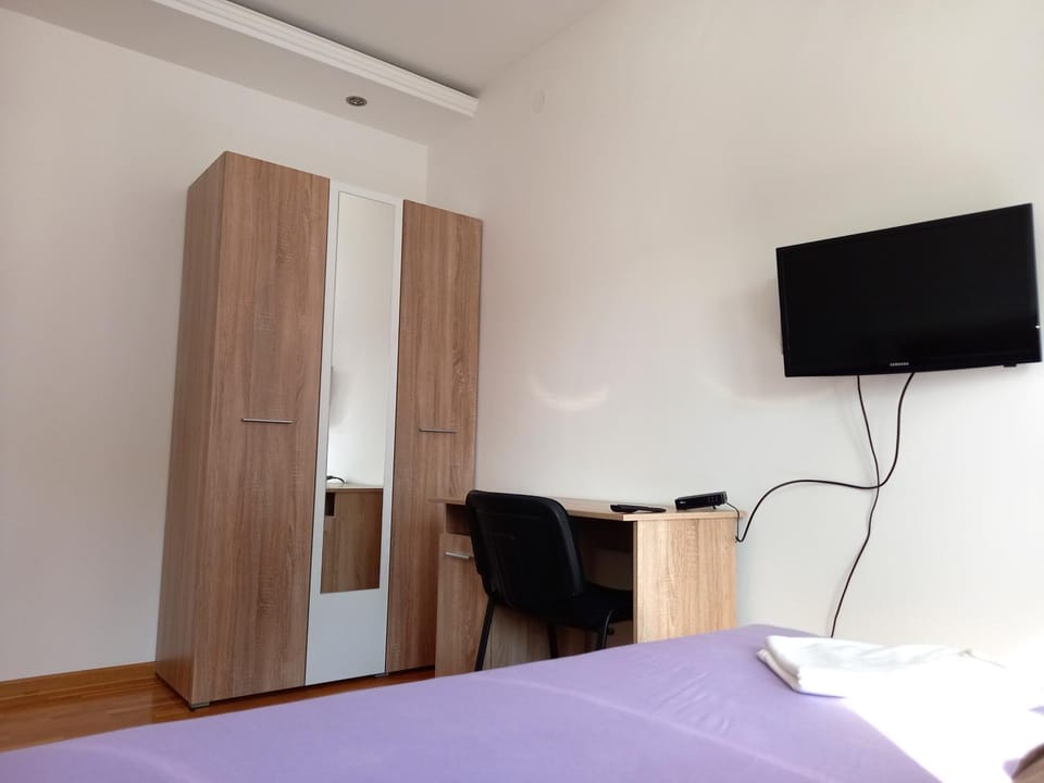 TV and multimedia, Bedroom