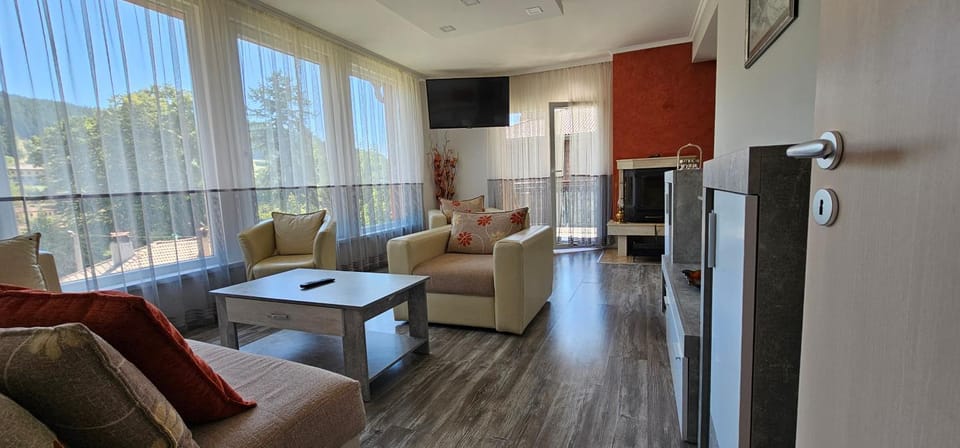 Апартамент При Рени Apartment in Plovdiv Province