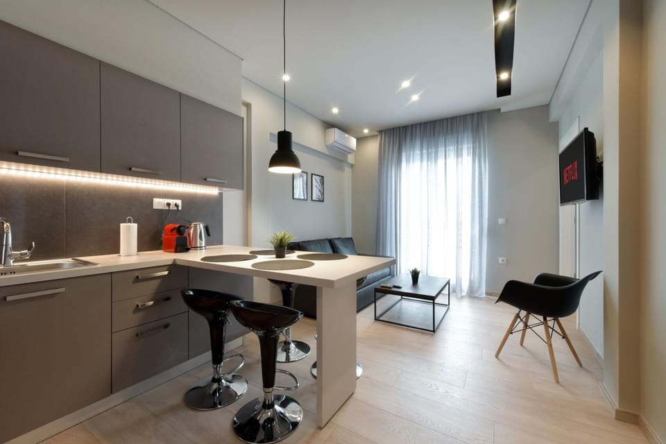 Porto Pireo By SuperHost365 Kolokotroni Apartment in Pireas