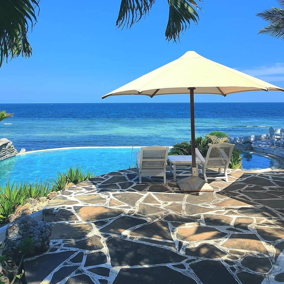 Garden, Sea view