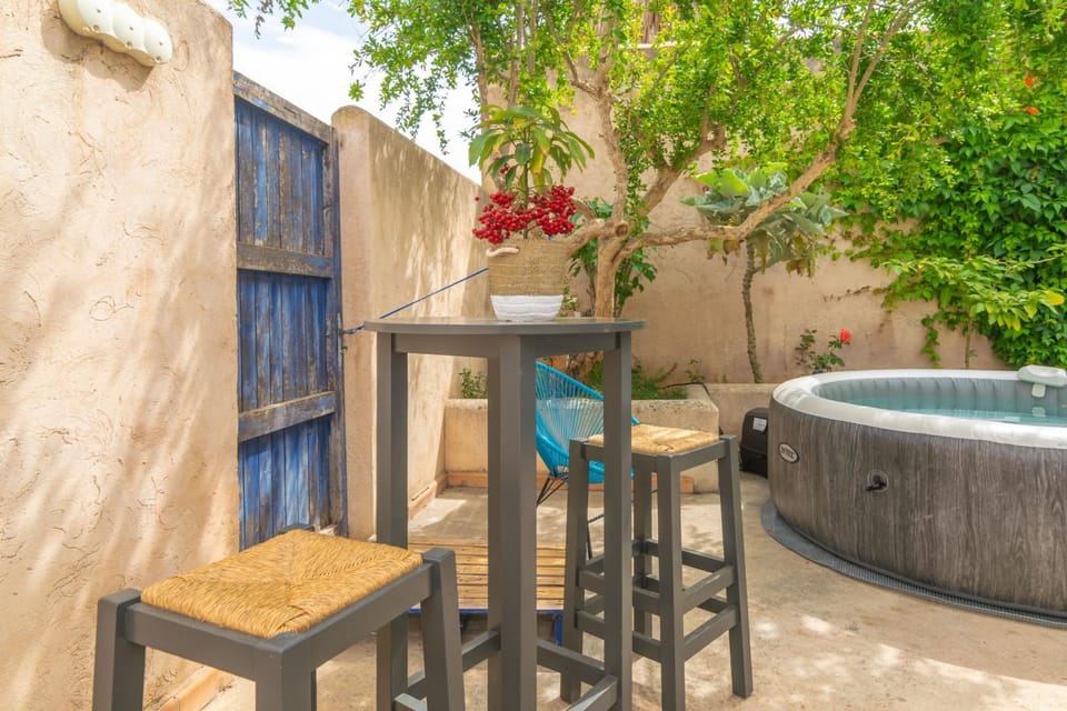 Patio, Balcony/Terrace