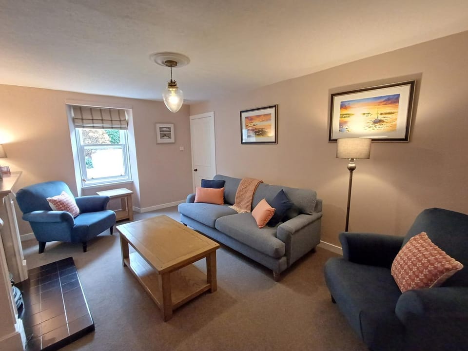 Creel Cottage Seatown Cullen with Garden House in Scotland