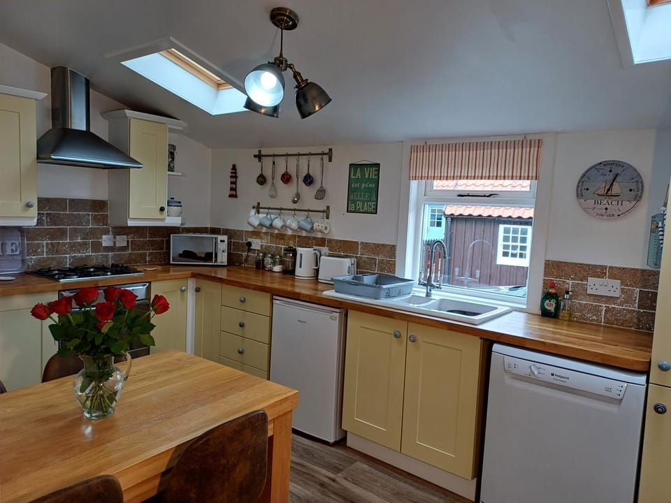 Creel Cottage Seatown Cullen with Garden House in Scotland