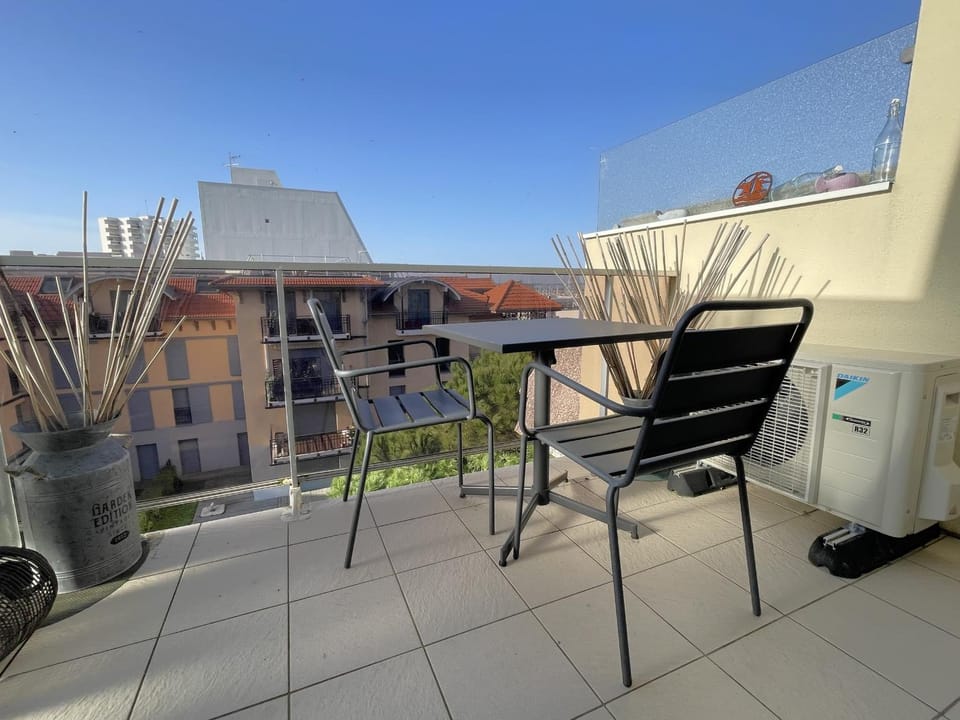 Studio rénové avec clim et wifi au port de l'Aiguillon pour 2 - FR-1-474-214 Apartment in Arcachon