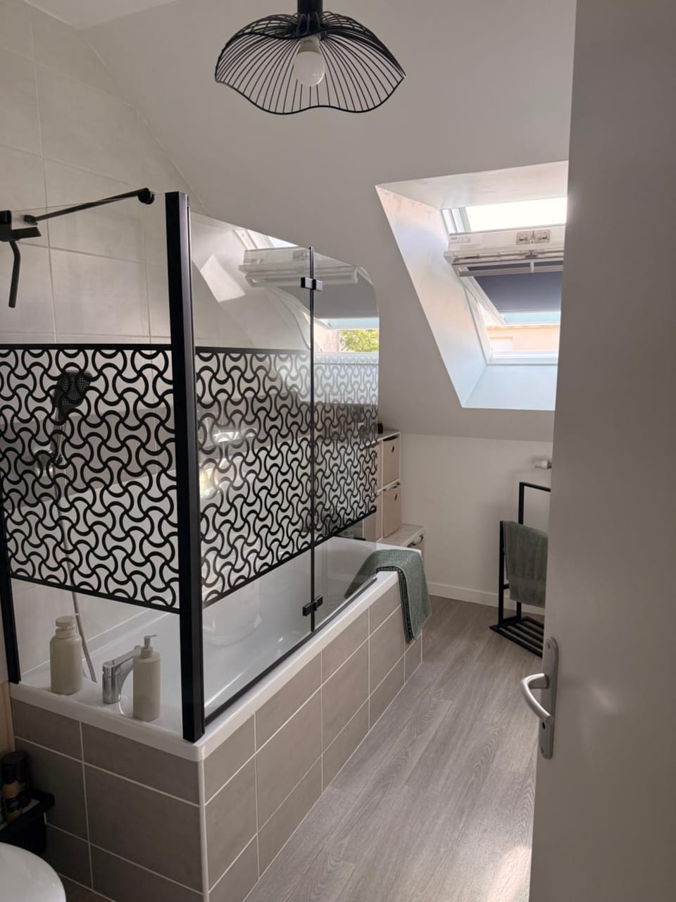 Chambre chez particulier proche circuit 24h Vacation rental in Le Mans