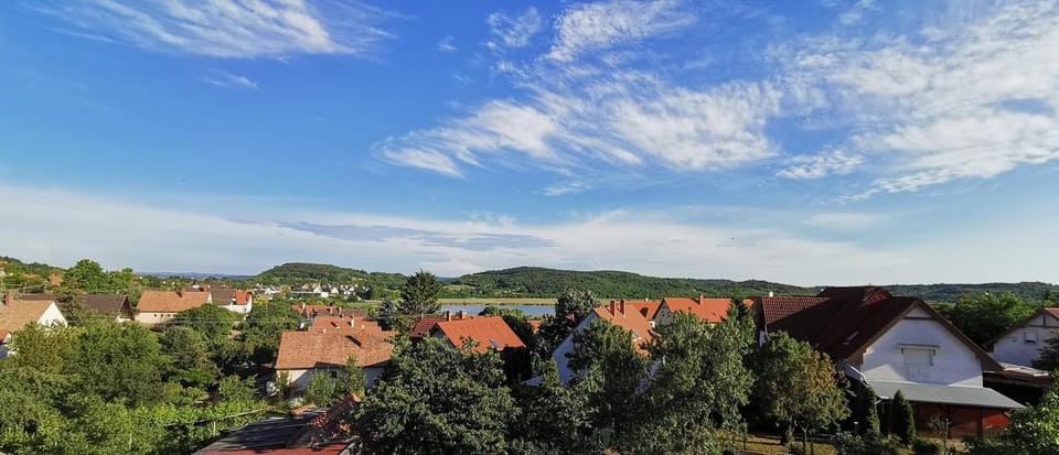 City view, Lake view