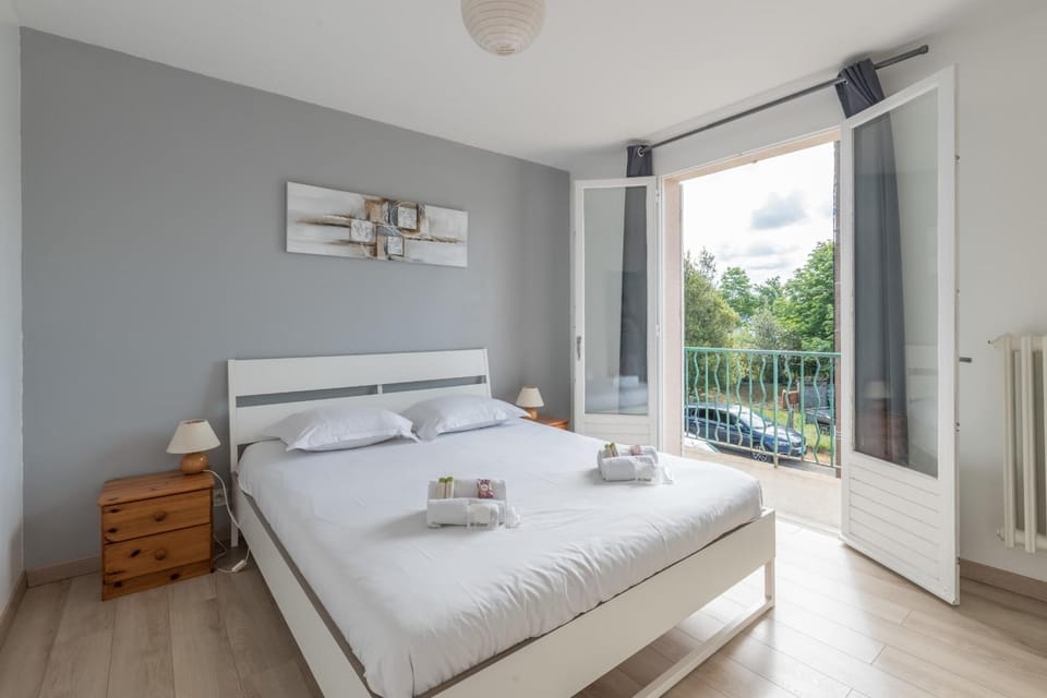 La Saline - Wifi - Parking - Jardin House in Pays de la Loire