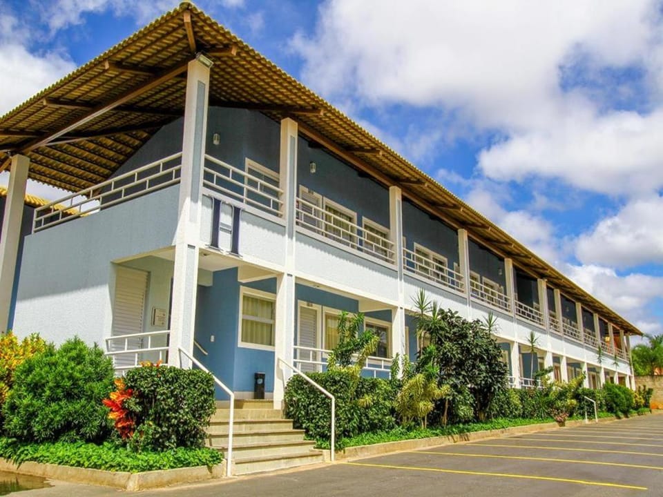 Lacqua diRoma V Apt localizado próximo a portariaParque aquático completo nao dispomos de roupa de cama e banho Apartment hotel in State of Goiás