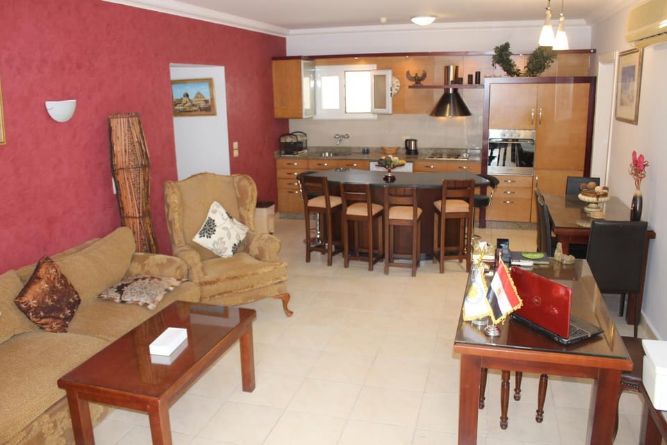 Living room, Dining area