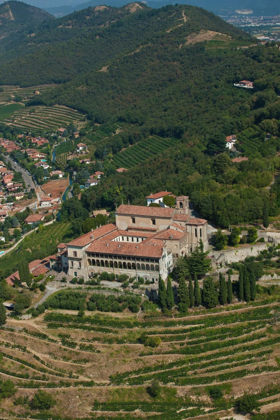 Property building, Bird's eye view