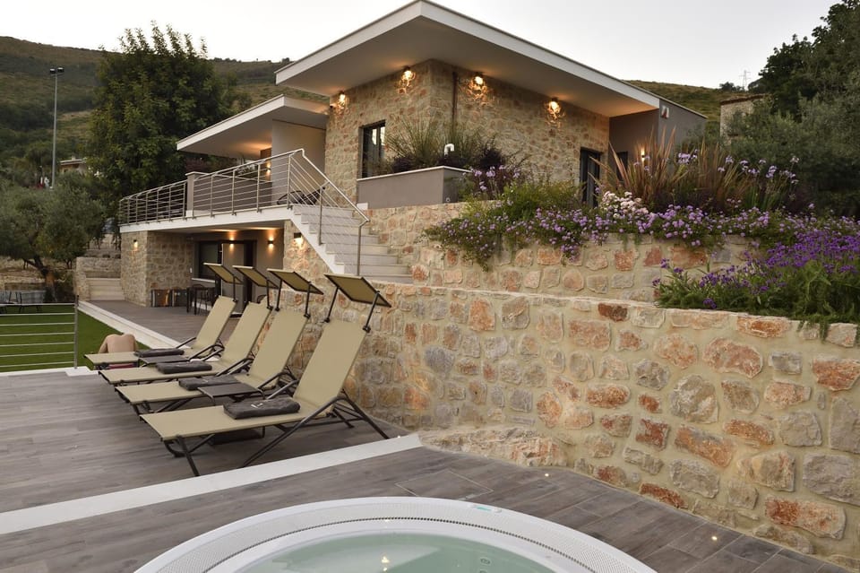 Garden, Swimming pool, sunbed