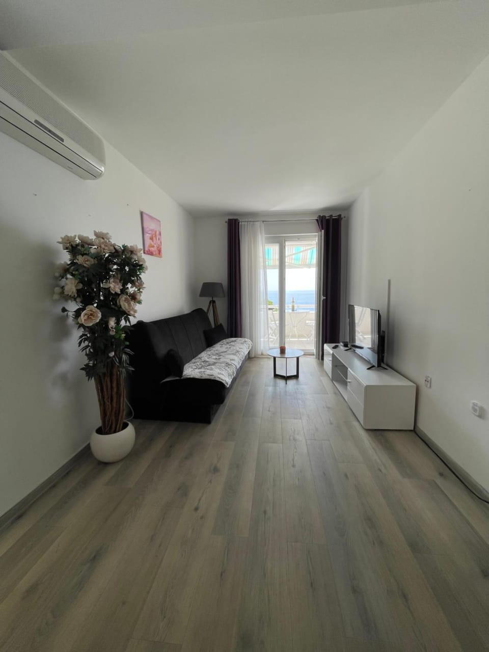 SEA VIEW APARTMENT Apartment in Sveti Stefan