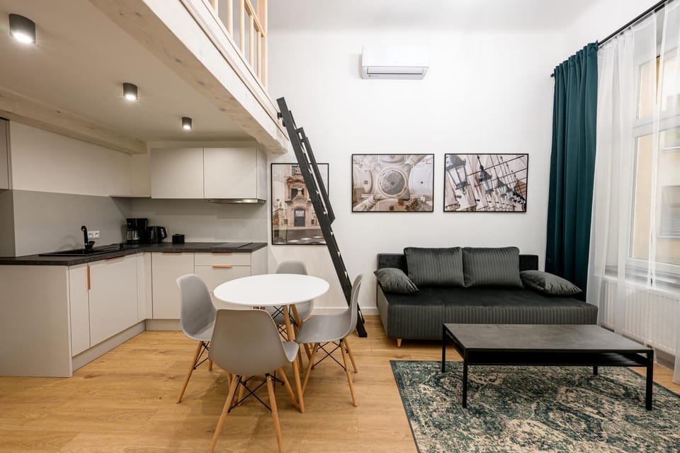 Kitchen or kitchenette, Living room, Seating area