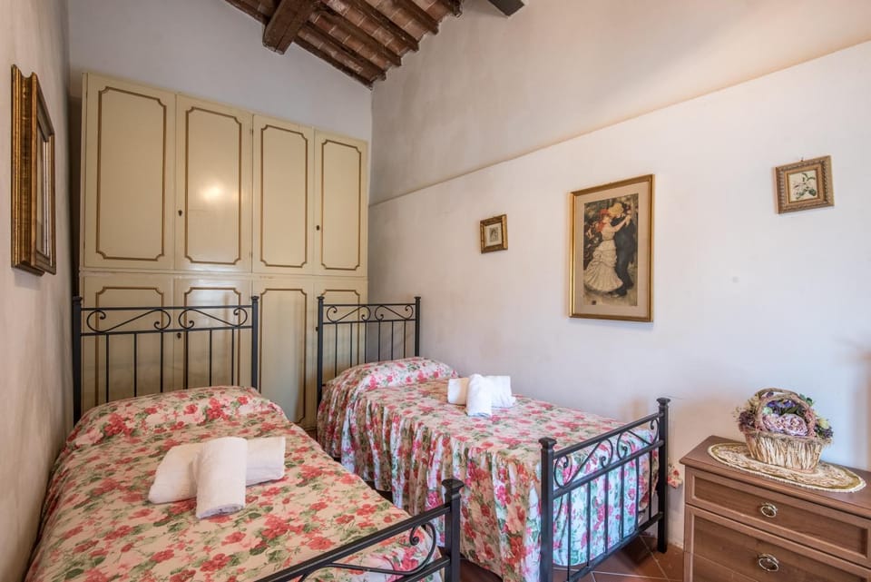 Property building, Living room, Bedroom