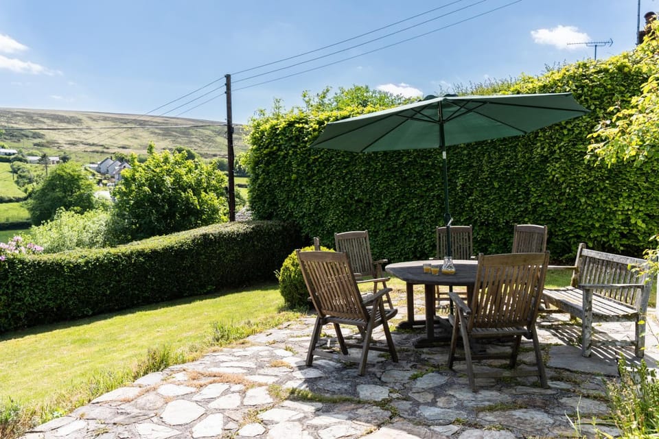 Patio, Garden, Garden view