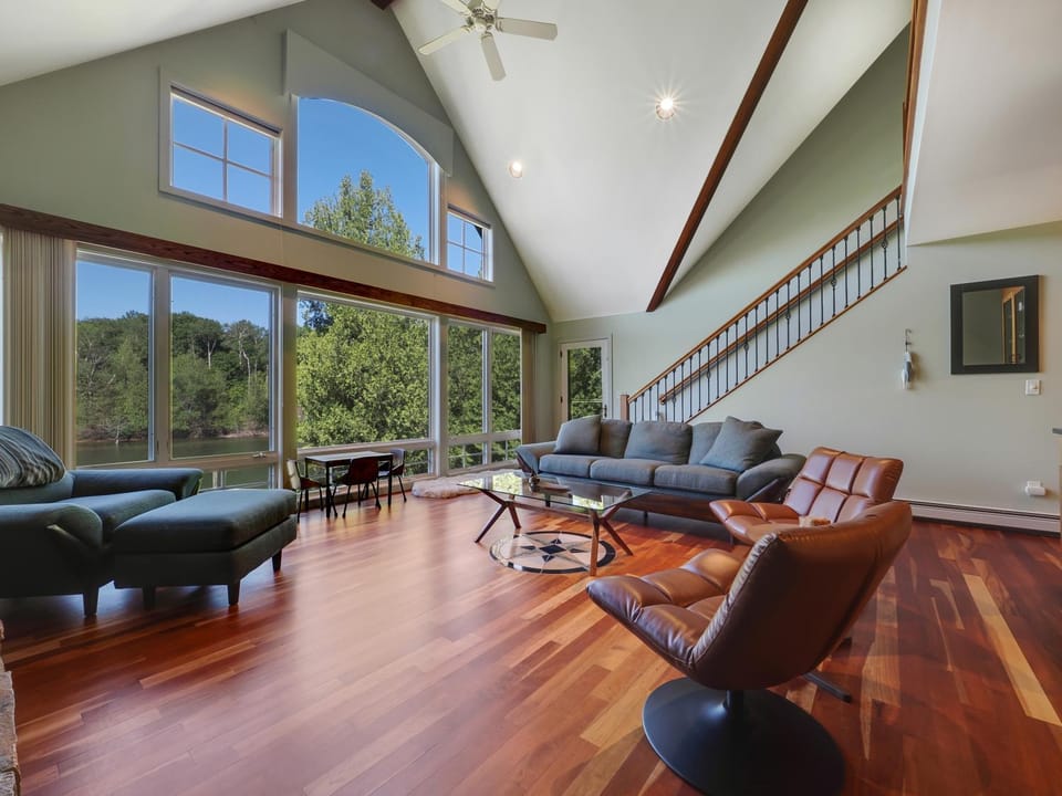 Holy Island Getaway House in Michigan
