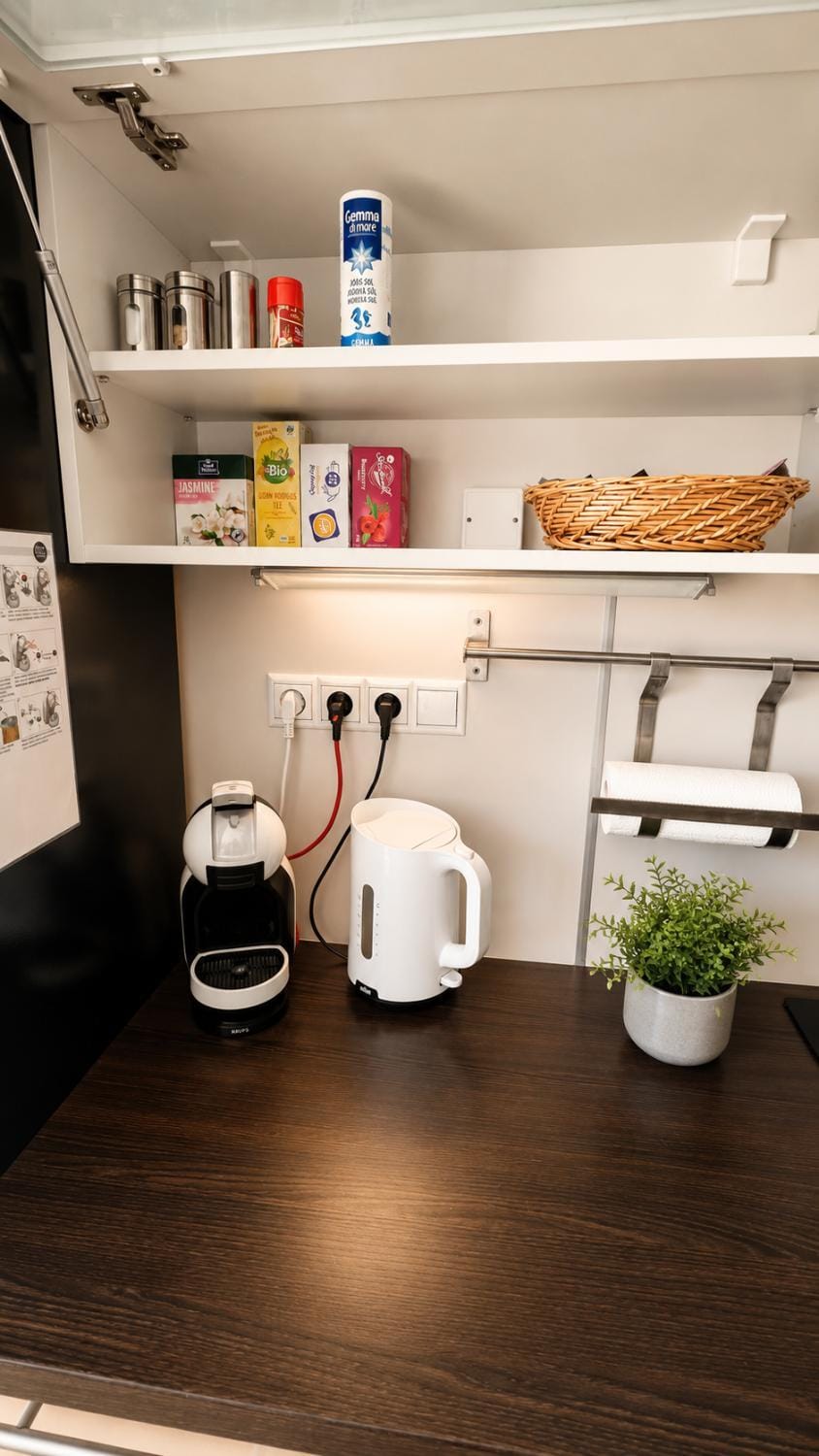 Coffee/tea facilities