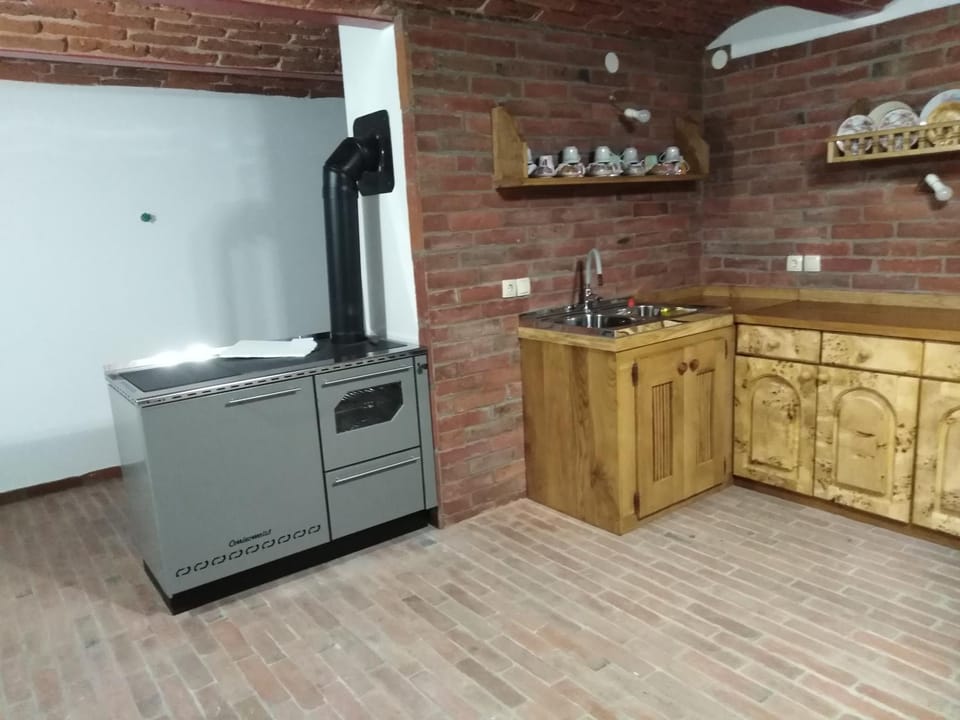Umjetnička etno kuća Luka Apartment in Hungary