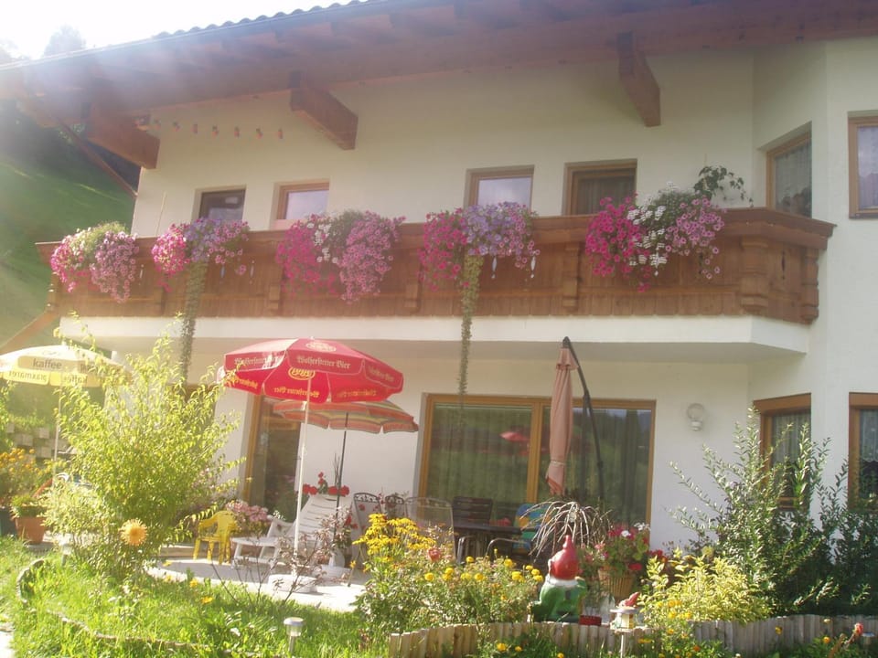Property building, Day, Summer