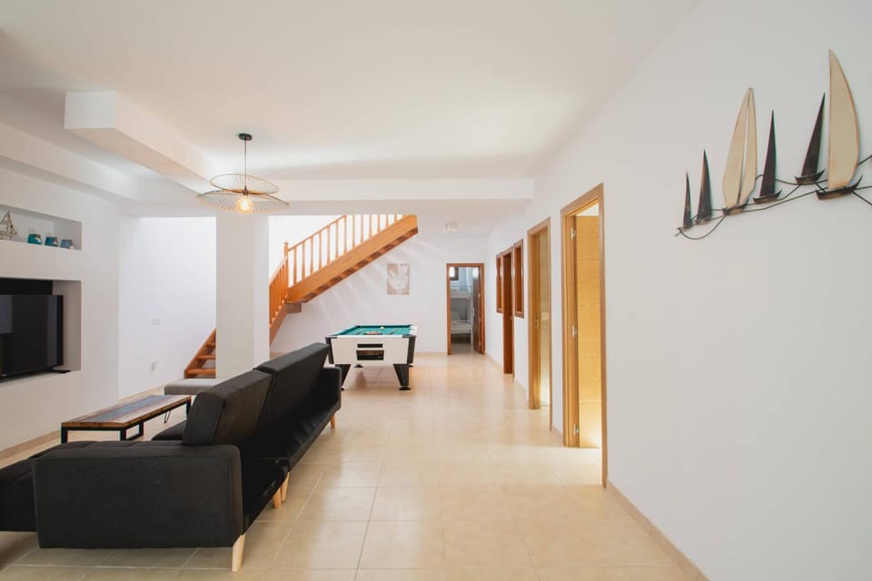 Property building, Communal lounge/ TV room, TV and multimedia