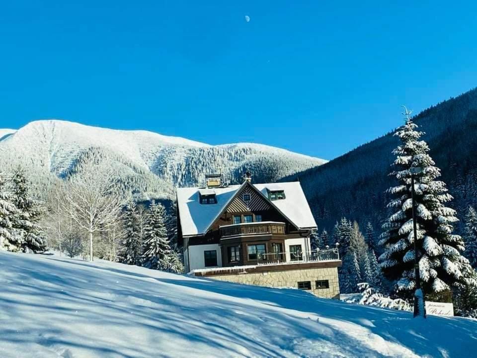 Property building, Winter