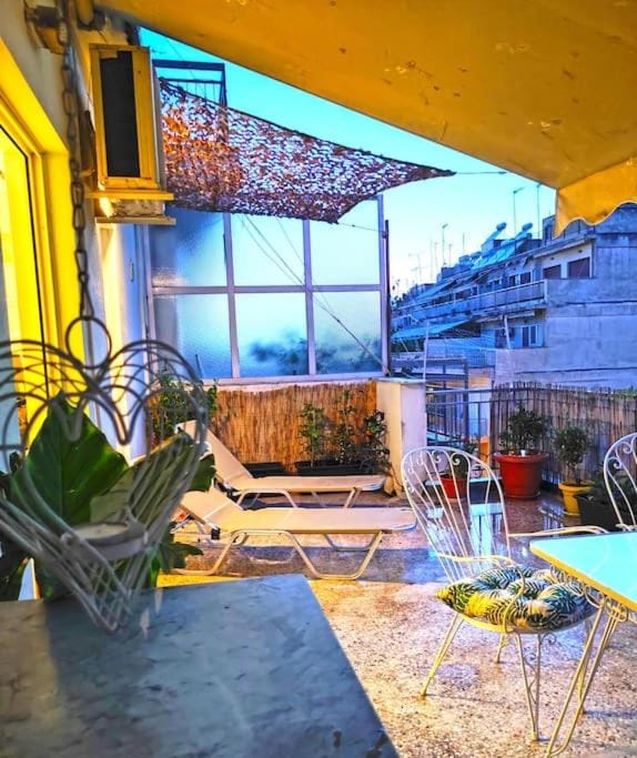 Koukaki sunshine roof apartment Apartment in Kallithea
