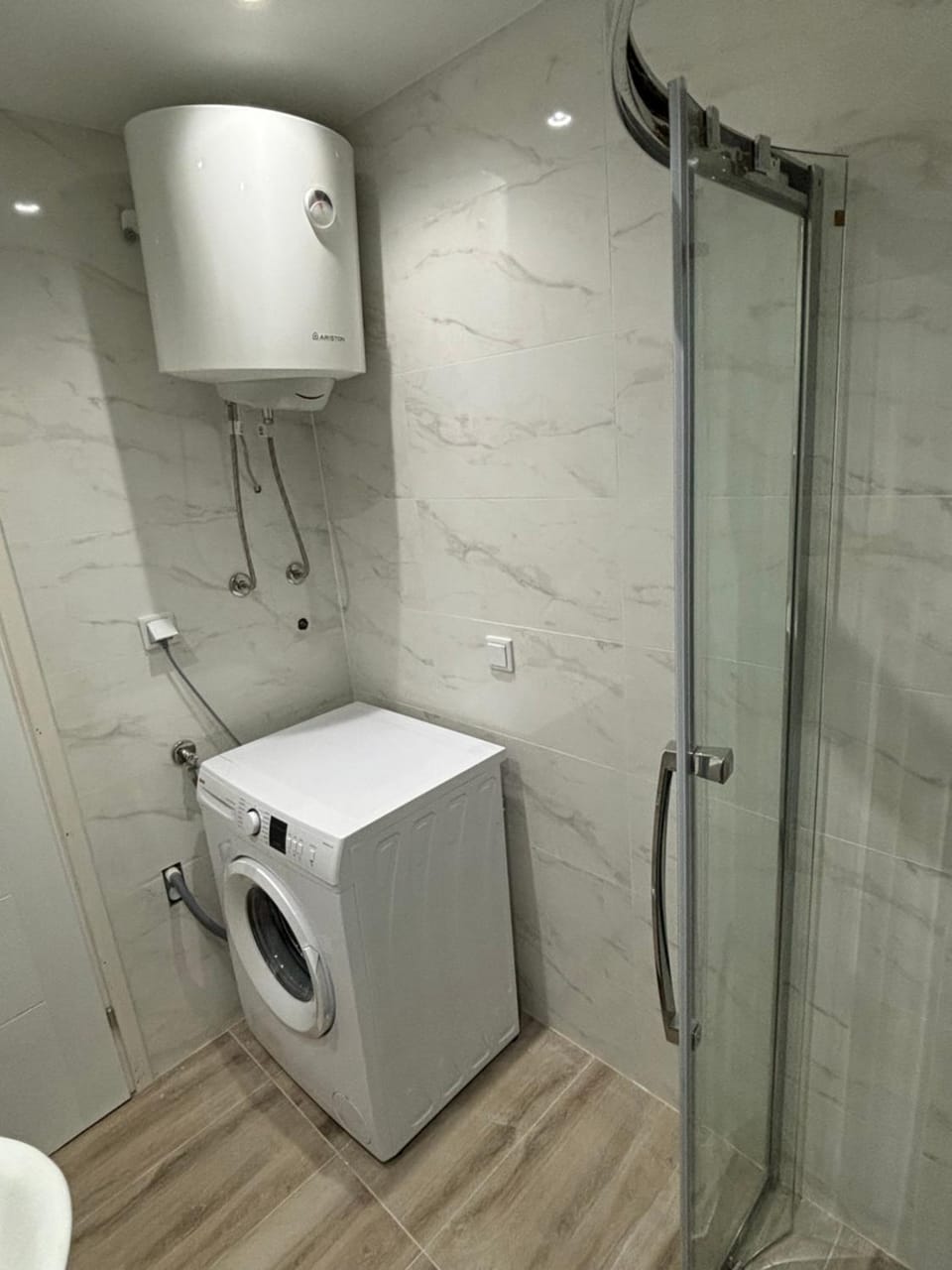 Shower, Bathroom, towels, dryer