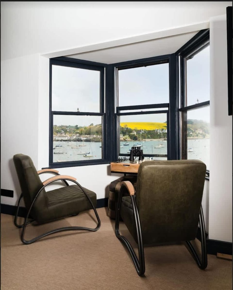 Living room, River view