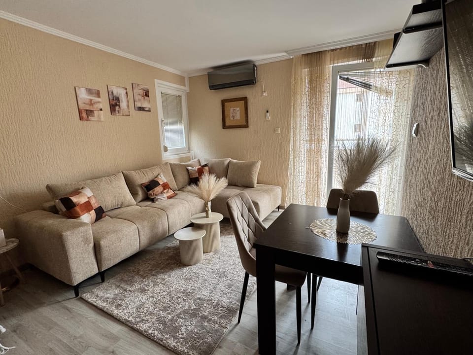 Studio Apartment for rent in Budva Apartment in Budva