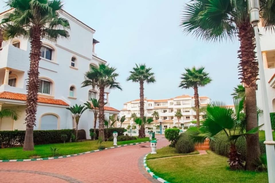Séjour en famille avec piscine à Garden Beach 2 Sidi Rahal Apartment in Casablanca-Settat