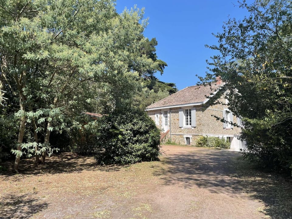 Maison en pierre rénovée, 8 couchages, terrasse bois, proche bois de la Chaise - FR-1-224B-162 House in Noirmoutier-en-l'Île