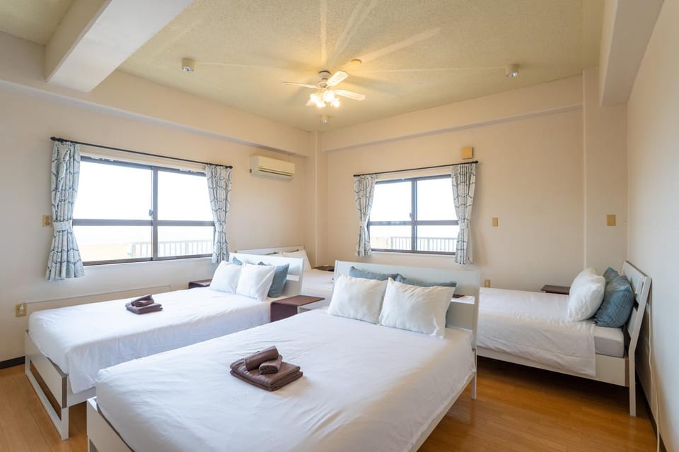 Bedroom, air conditioner