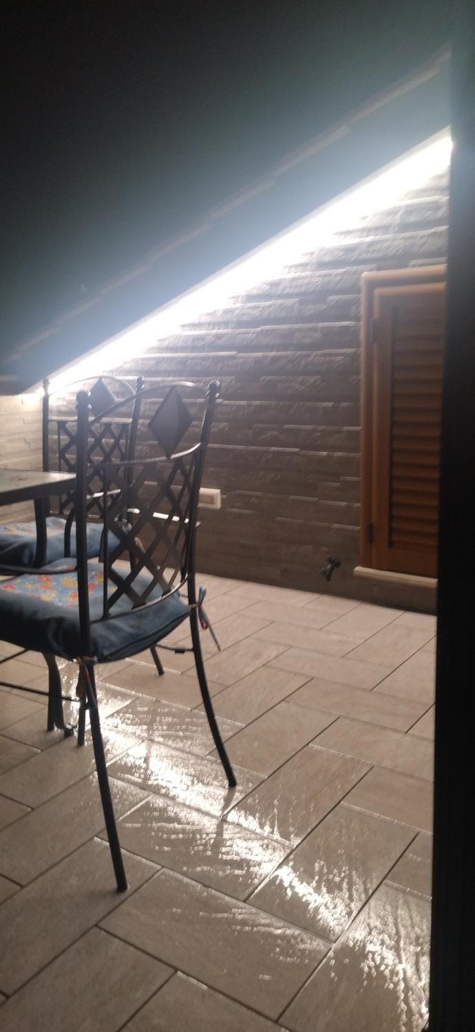 Patio, Dining area