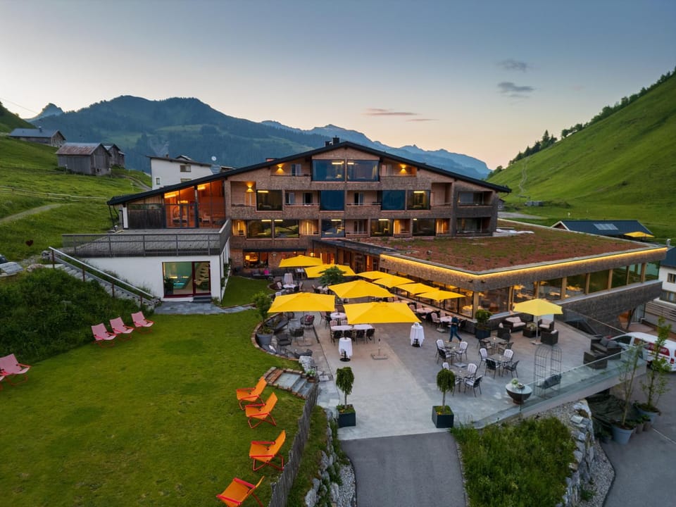 Property building, Natural landscape, Mountain view