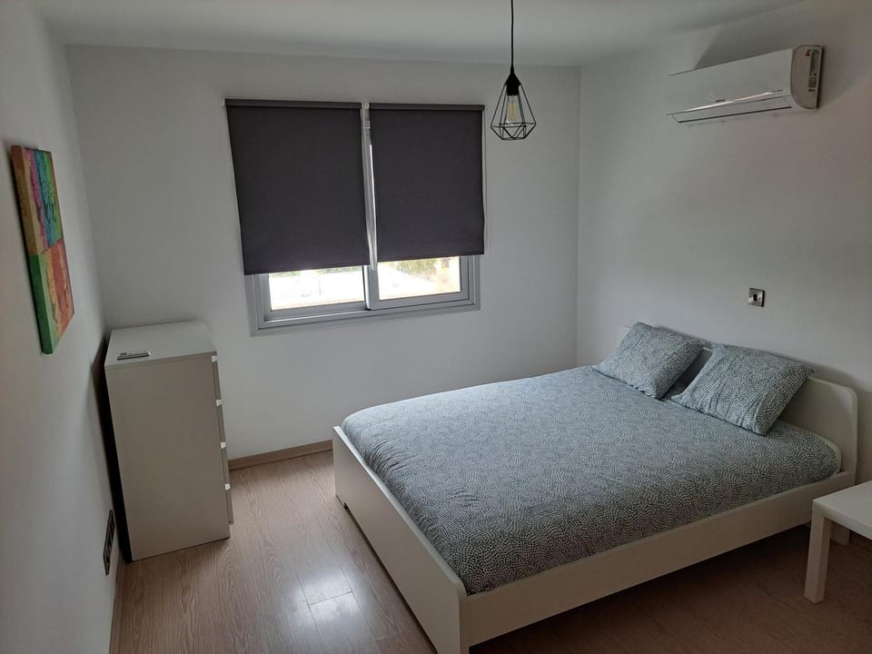 Modern Suite, XL balcony, parking Apartment in Nicosia District