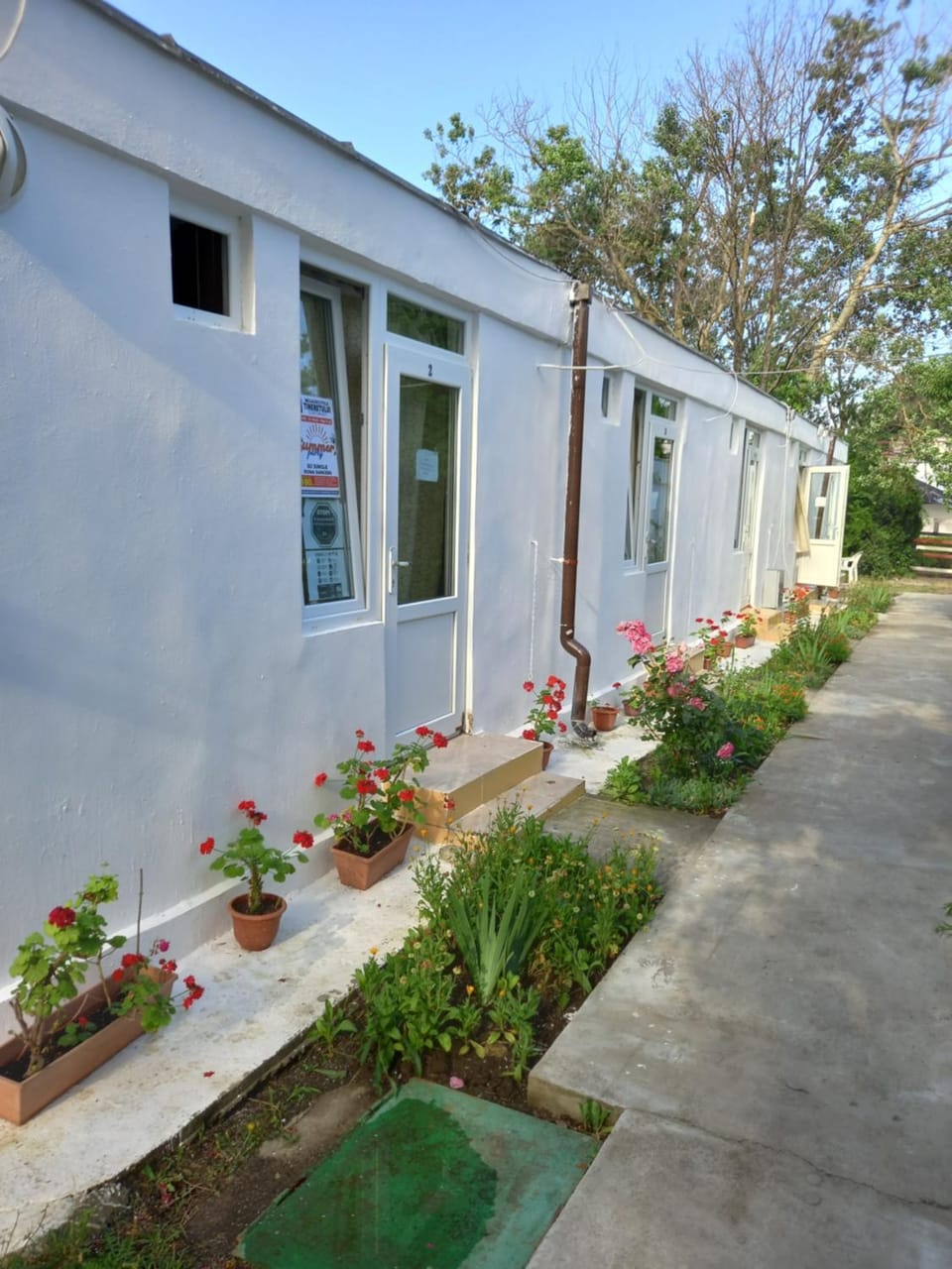 Property building, Facade/entrance