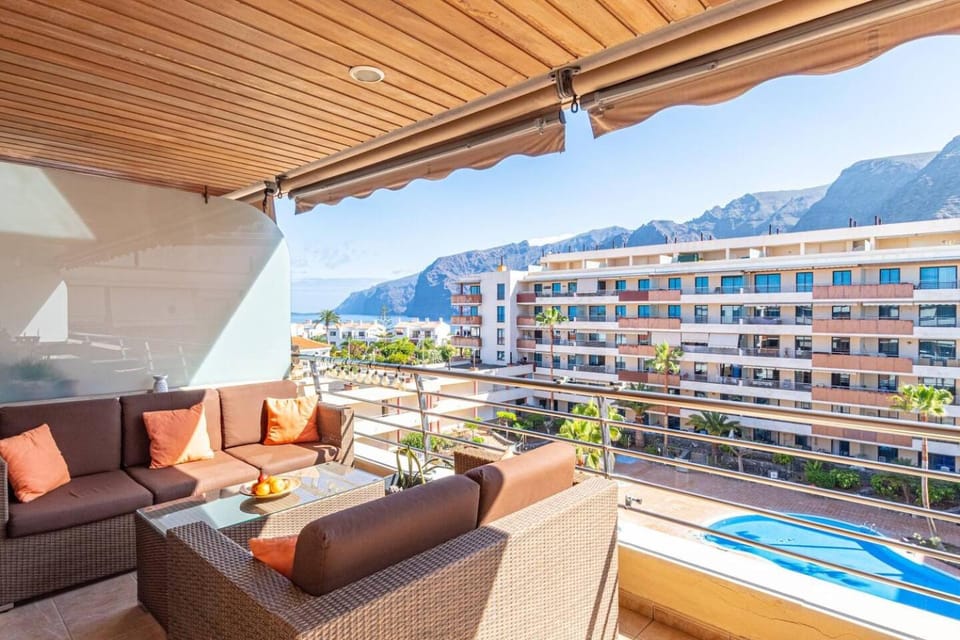 Top Floor Ocean View Apt by Dream Homes Tenerife Apartment in Canary Islands