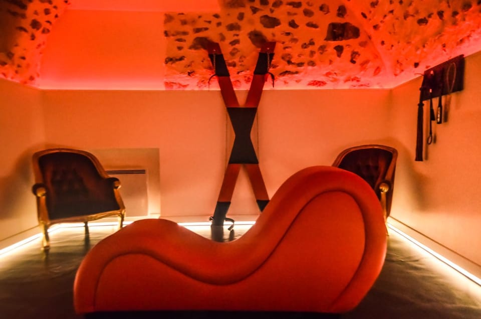NOUVEAU - LUXURE - Secret Suite - JACUZZI Apartment in Île-de-France
