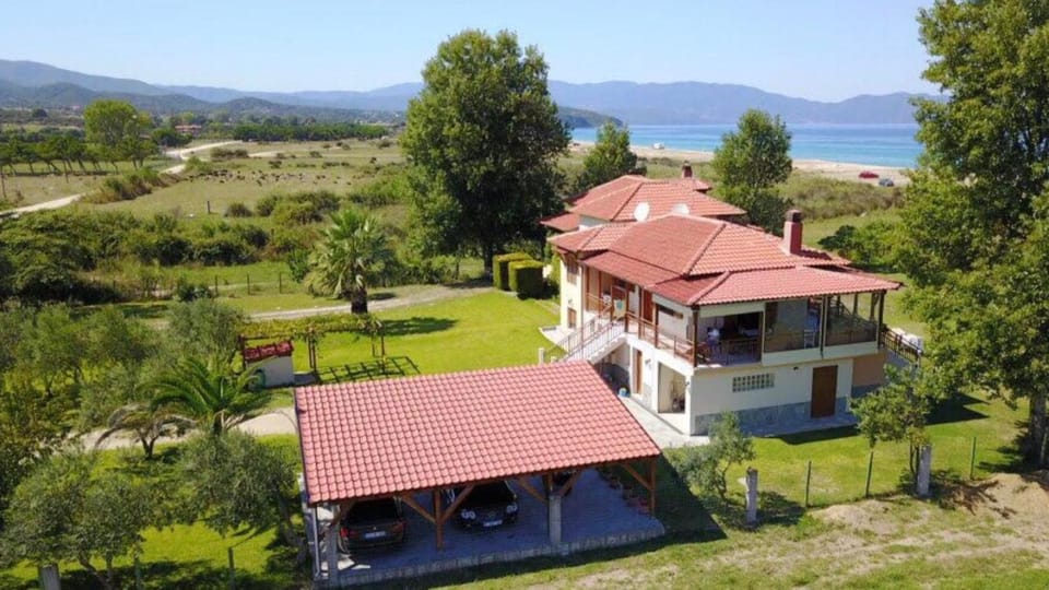 Villa Ilyos House in Halkidiki