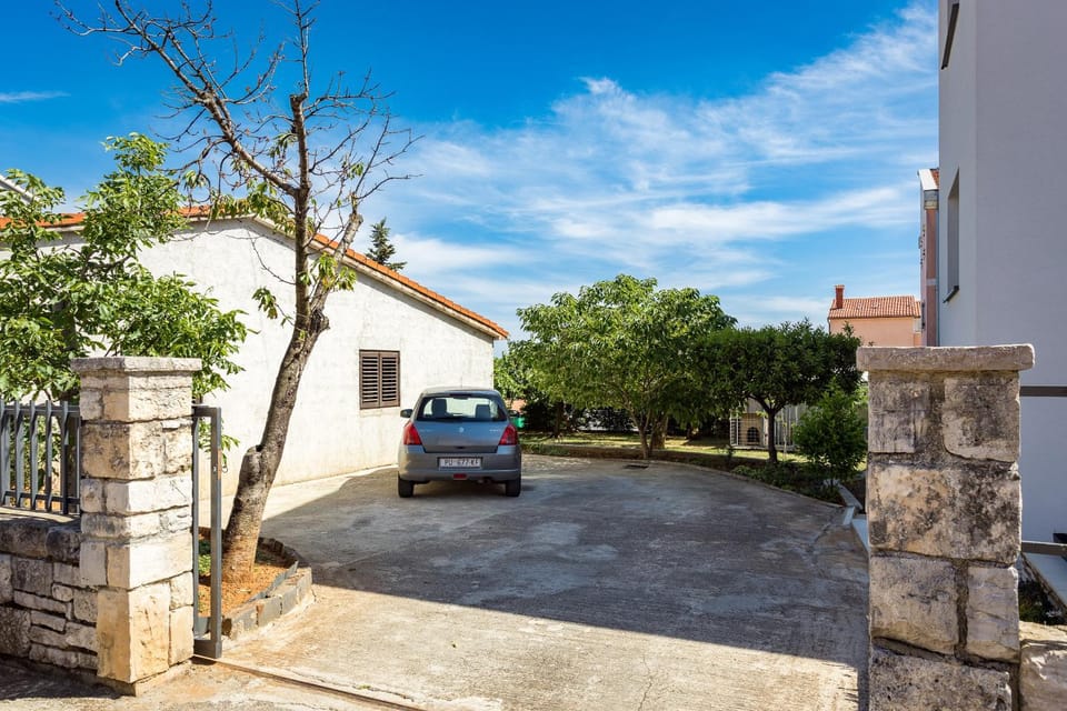 MIA APARTMENT , free parking Apartment in Pula